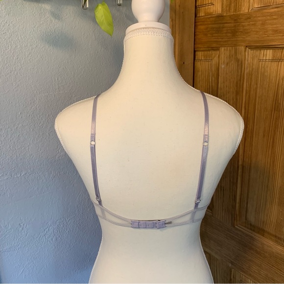 Out From Under for Urban Outfitters Mermaid Shell bralette SP - Picture 3 of 4